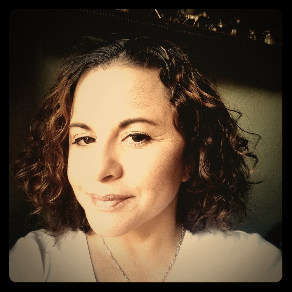 Meet your Posher, Angela